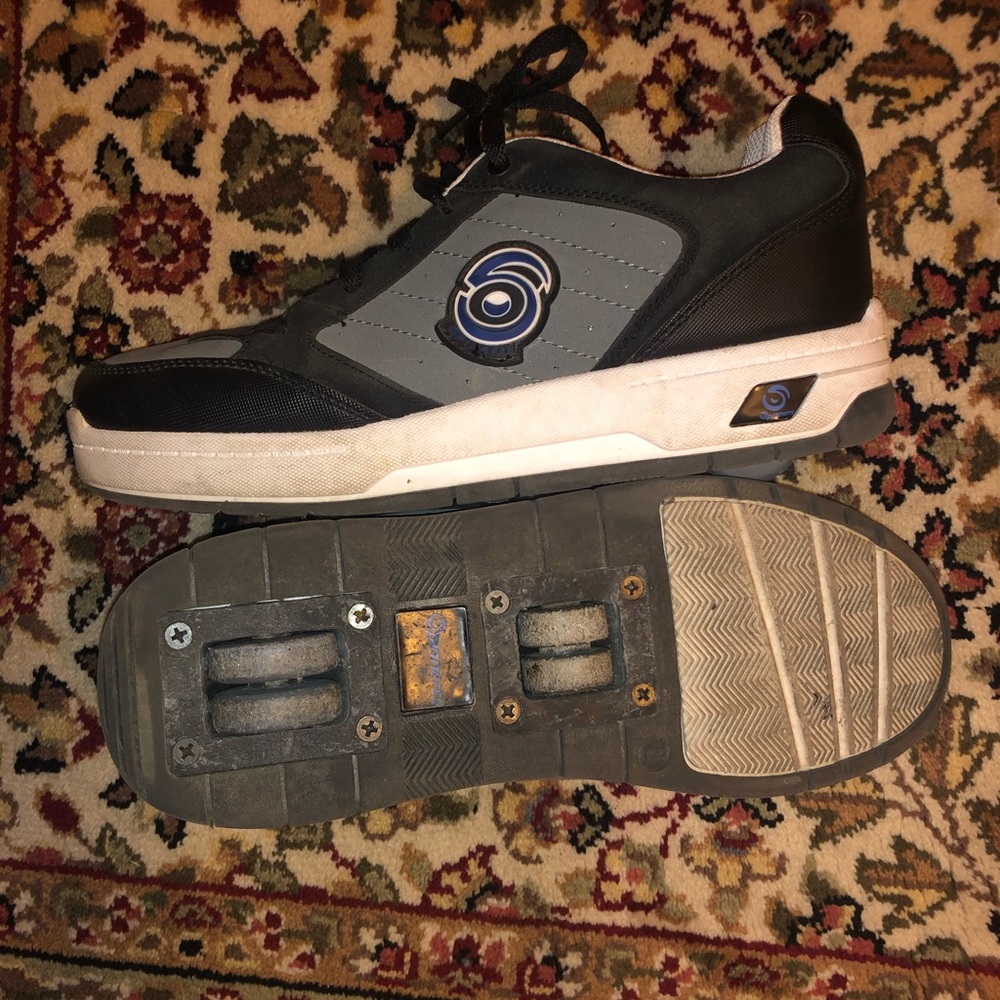 Spinners!! Roll down the halls in style!